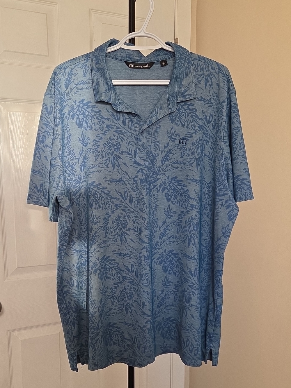 Travis Mathew Cotton Blend Blue Leaf-Print Polo